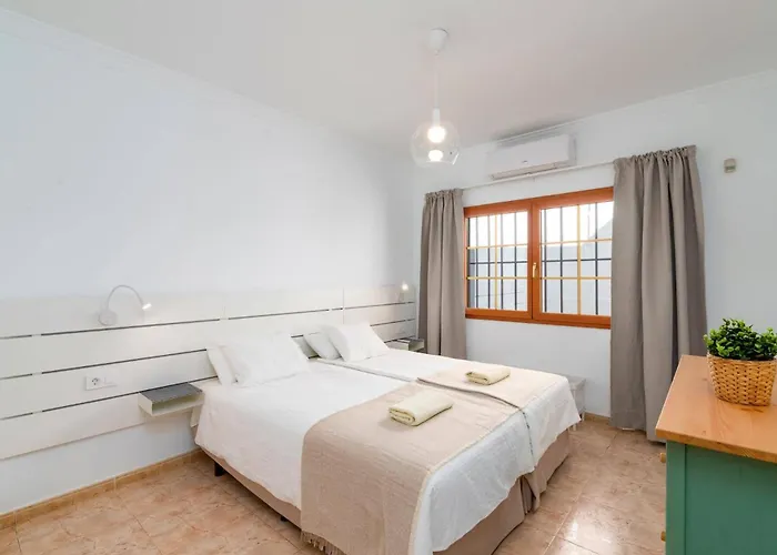 Nazaret By Villa Puerto del Carmen (Lanzarote)